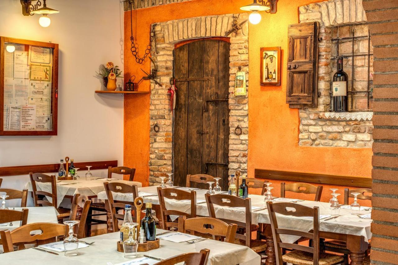 Agriturismo Pozzo Fiorito Кастельони деле Стивиере Екстериор снимка